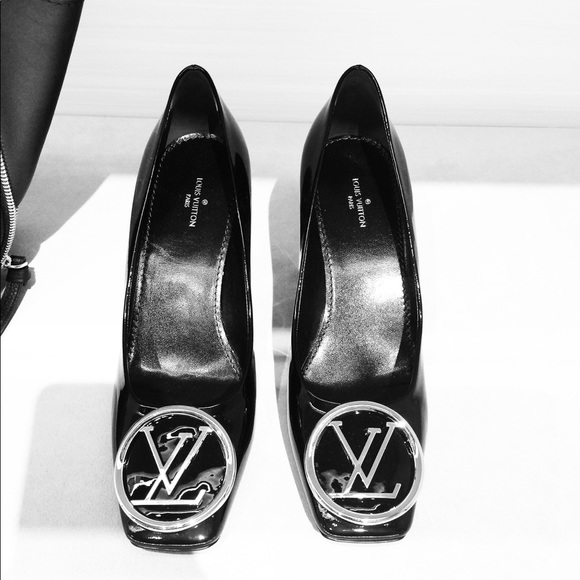 Meet your Posher, Yana - Picture 2 of 13